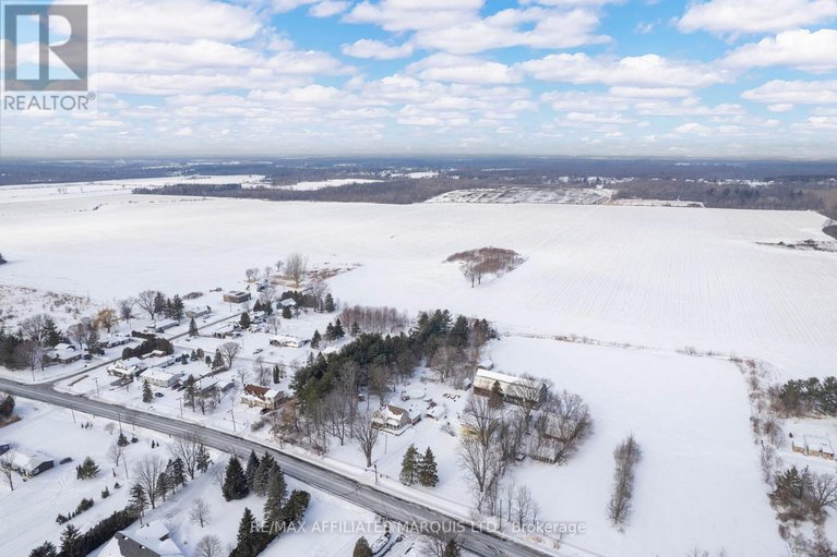 29341582/18645-county-2-road/south-glengarry-charlottenburgh-twp/south-glengarry/ontario/K6H5R5_43