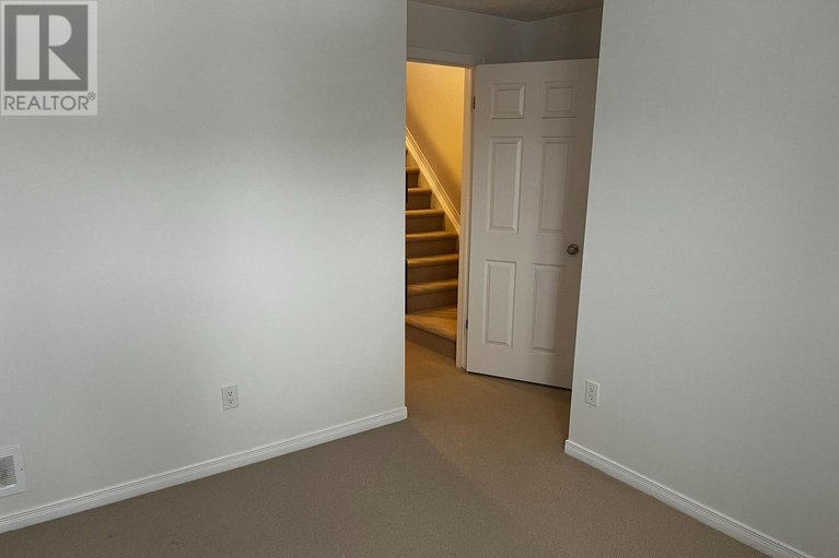 29397620/276-fir-lane/kemptville/north-grenville/ontario/K0G1J0_9