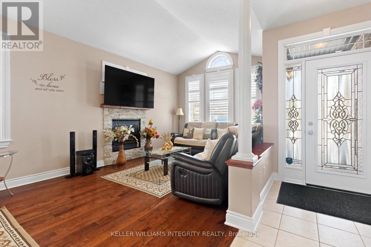 27908080/101-thivierge-court/town-of-rockland/clarence-rockland/ontario/K4K0E7_8