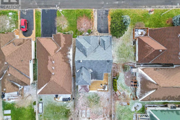 29155937/823-scala-avenue/notting-hillsummerside/ottawa/ontario/K4A4M2_37