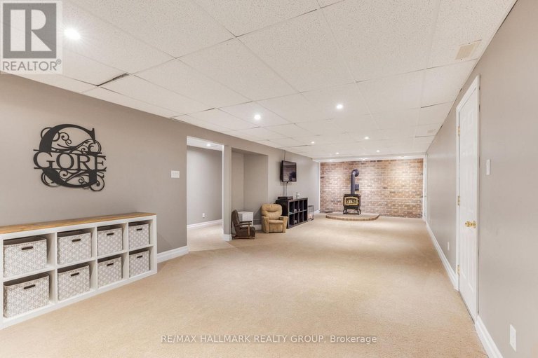 28552097/1211-lacroix-road/clarencerockland-twp/clarence-rockland/ontario/K0A2A0_23
