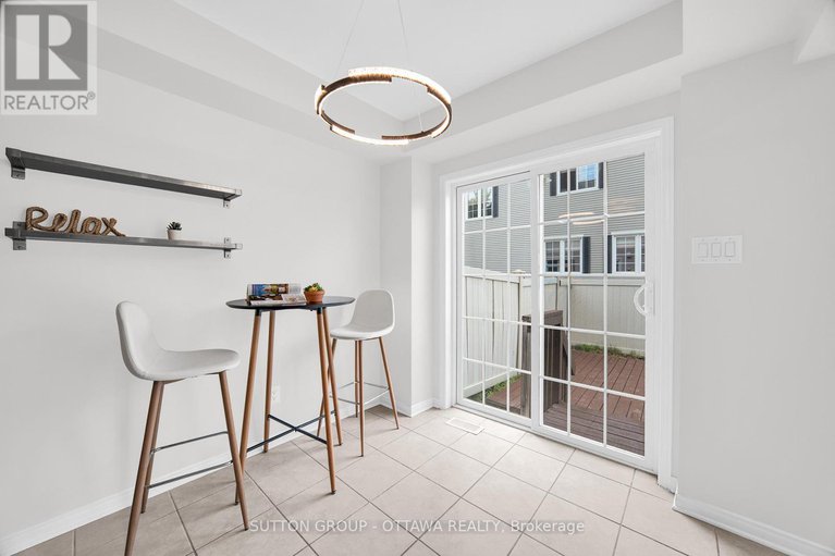 28762119/554-ashbourne-crescent/stonebridge/ottawa/ontario/K2J0P6_11