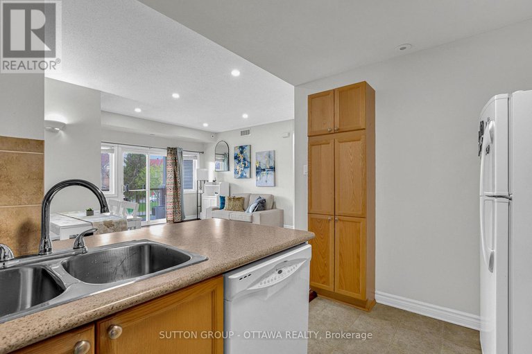 28285960/f-241-crestway-drive/barrhaven-east/ottawa/ontario/K2G0A9_15