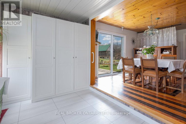 28135634/9754-highway-511-highway/lanark-highlands-darling-twp/lanark-highlands/ontario/K0G1K0_8