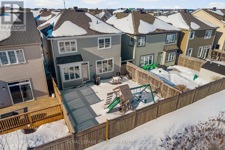 29399138/347-gallantry-way/stittsville-north/ottawa/ontario/K2S0R1_35