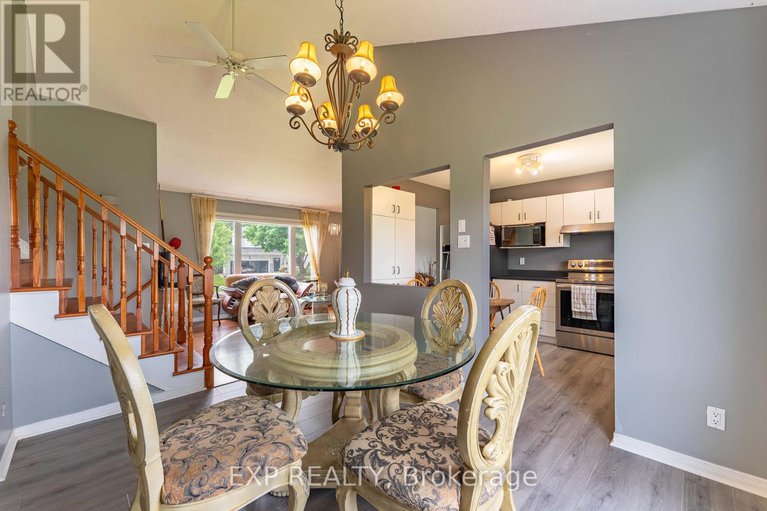 28448593/3379-descotes-circle/town-of-rockland/clarence-rockland/ontario/K4K1A8_14