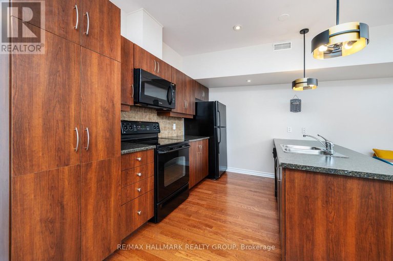 28582294/39-39-hawkstone-gate/beaverbrook/ottawa/ontario/K2K0A3_14