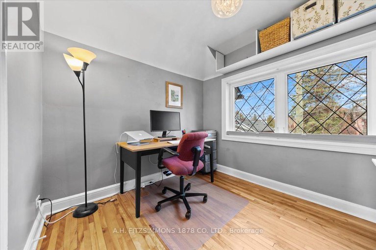 28141101/130-blackburn-avenue/sandy-hill/ottawa/ontario/K1N8A7_20