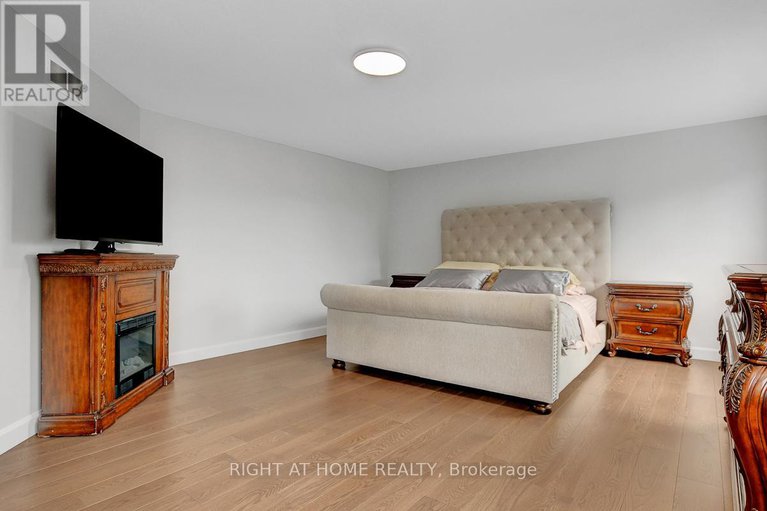 28499567/498-landswood-way/stittsville-south/ottawa/ontario/K2S0A5_27
