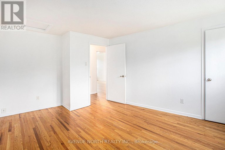 28651208/767-a-springland-drive/mooneys-bayriverside-park/ottawa/ontario/K1V6L9_12