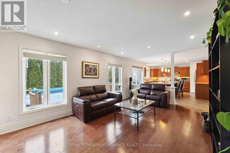 28191048/1060-charest-way/avalon-east/ottawa/ontario/K4A4B1_18