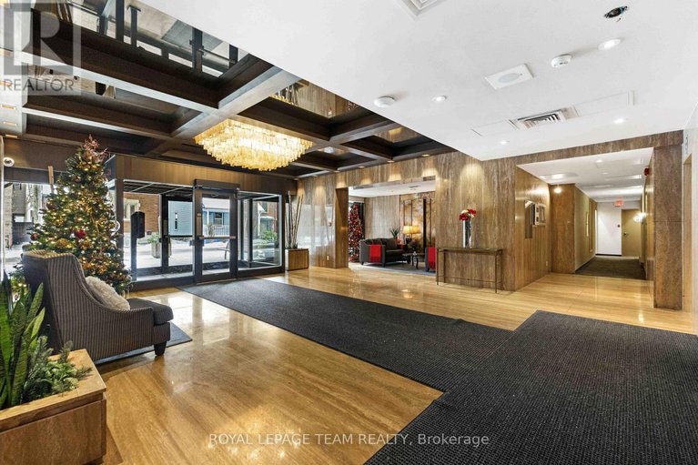 29180471/101-20-the-driveway-drive/ottawa-centregolden-triangle/ottawa/ontario/K2P1C8_6