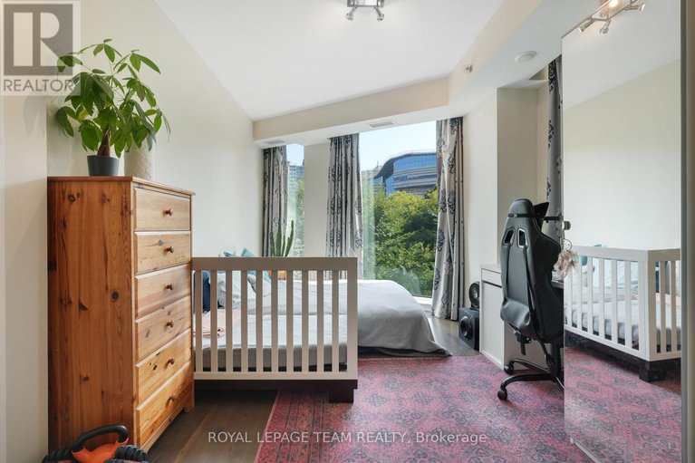 29283025/324-300c-lett-street/west-centre-town/ottawa/ontario/K1R0A8_23