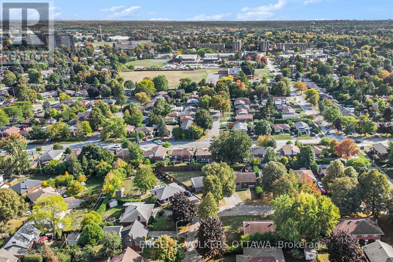 28910018/2061-vincent-street/elmvale-acres/ottawa/ontario/K1G2M8_28