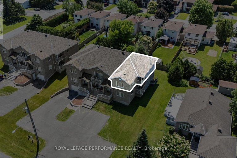28523525/21-5-marcel-street/embrun/russell/ontario/K0A1W0_3