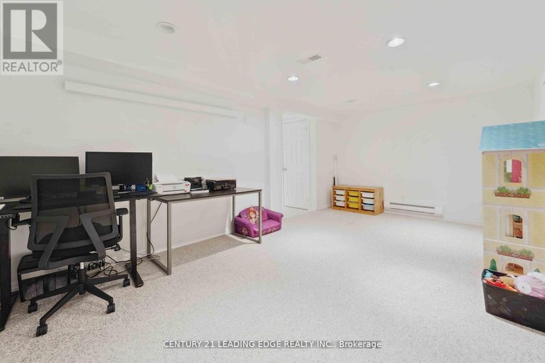 29127142/64-3691-albion-road/sawmill-creektimbermill/ottawa/ontario/K1T1P2_22