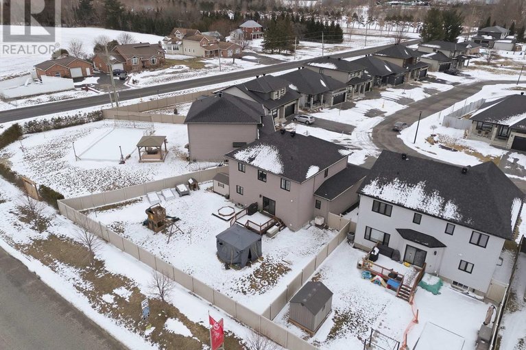 29499716/1212-avignon-street/embrun/russell/ontario/K0A1W0_3