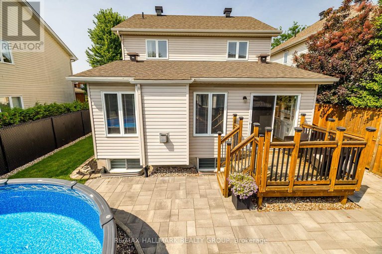 28620825/4-gros-morne-court/bridlewood/ottawa/ontario/K2M2W7_40