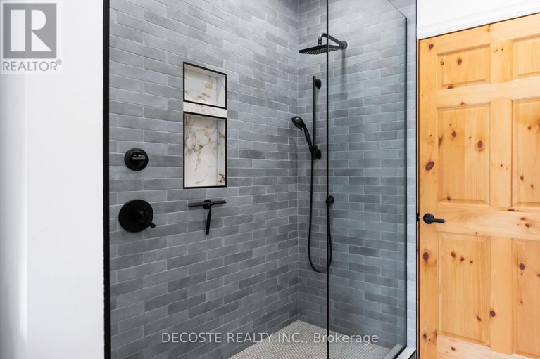 29396698/21831-conc-2-road/south-glengarry-lancaster-twp/south-glengarry/ontario/K0C1E0_19