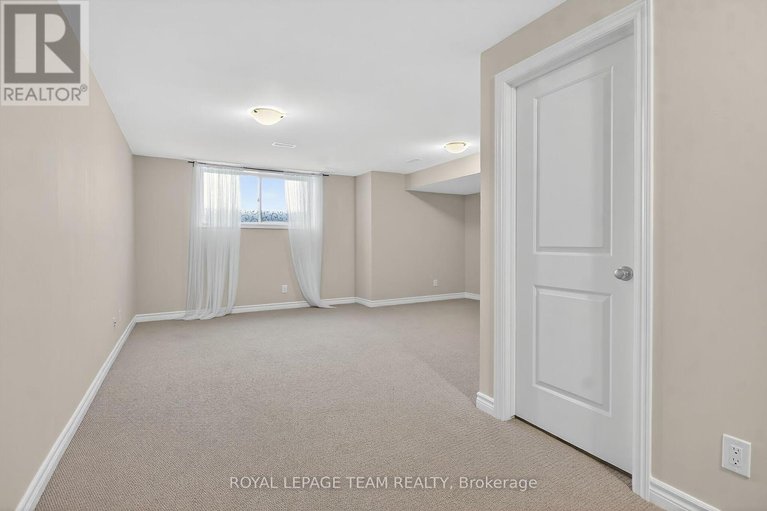 29671422/765-dearborn-private/blossom-parkkemp-parkfindlay-creek/ottawa/ontario/K1T0W3_23