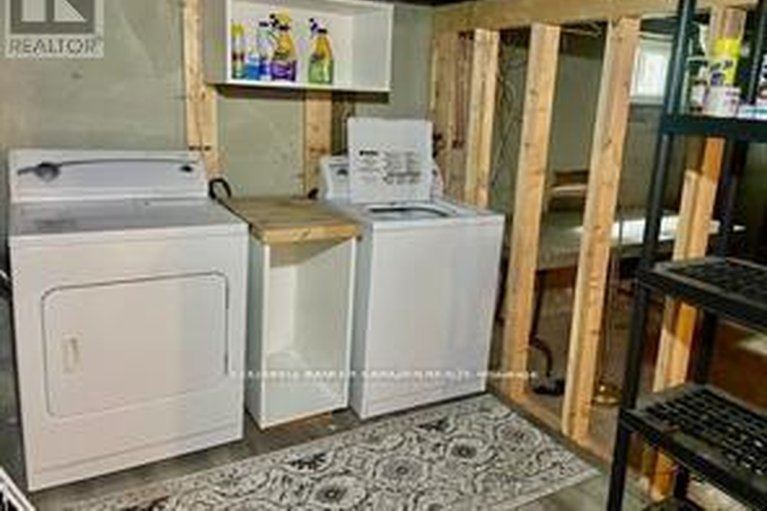 29477068/5-edgar-street/hintonburg/ottawa/ontario/K1Y3L4_9