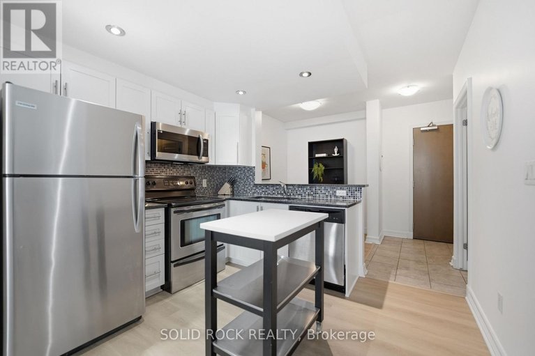 29649227/910-200-besserer-street/sandy-hill/ottawa/ontario/K1N0A7_18