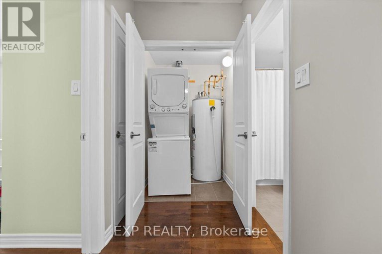 29426375/118-429-kent-street/ottawa-centre/ottawa/ontario/K2P1B5_17