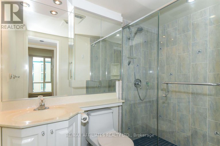28978452/407-330-centrum-boulevard/bilberry-creekqueenswood-heights/ottawa/ontario/K1E3W2_15