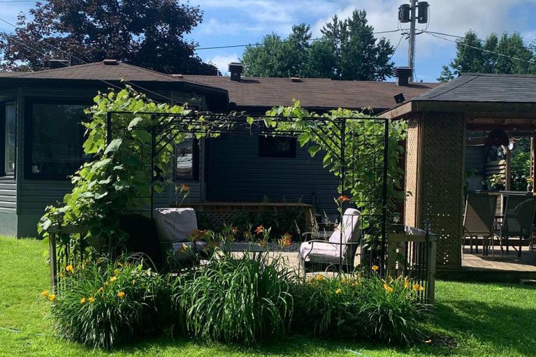 29262354/175-dunlop-crescent/village-of-russell/russell/ontario/K4R1B3_36