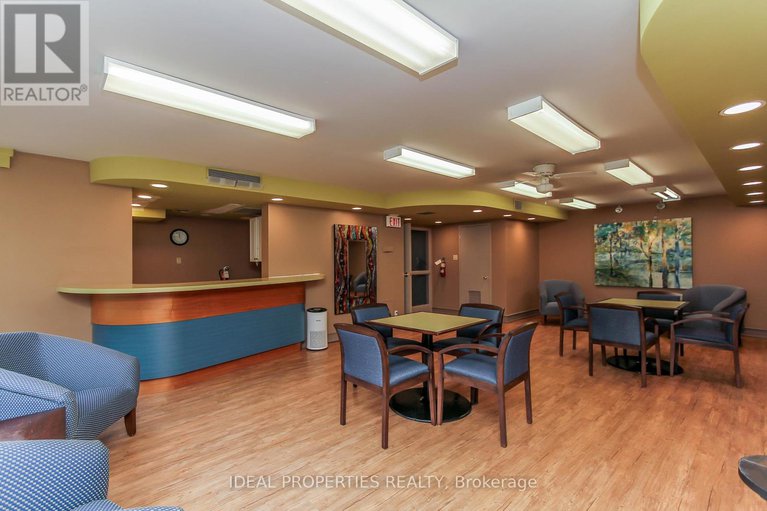 28573644/809-100-grant-carman-drive/borden-farmstewart-farmcarleton-heightsparkwood-hills/ottawa/ontario/K2E8B8_34