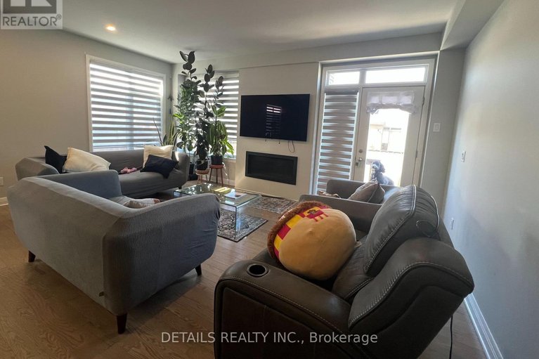 29537581/303-wigwas-street/cfb-rockcliffe-and-area/ottawa/ontario/K1K5A1_19