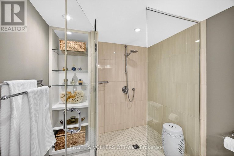 29267710/2404-160-george-street/lower-townbyward-market/ottawa/ontario/K1N9M2_36