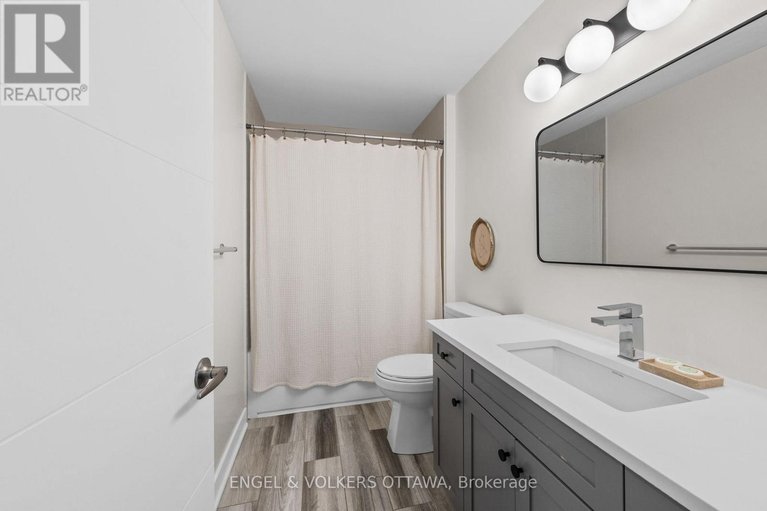 29555583/561-rathburn-lane/leitrim/ottawa/ontario/K1T0T3_22