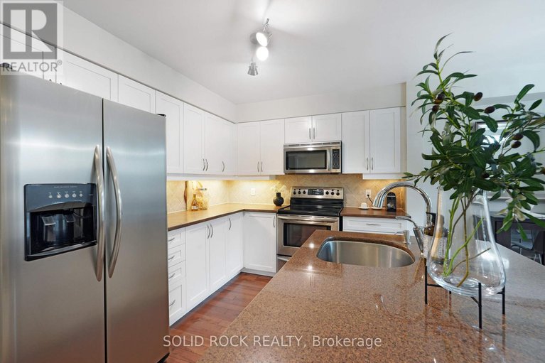 29056946/9-stoneleigh-street/strandherd/ottawa/ontario/K2G7A2_9