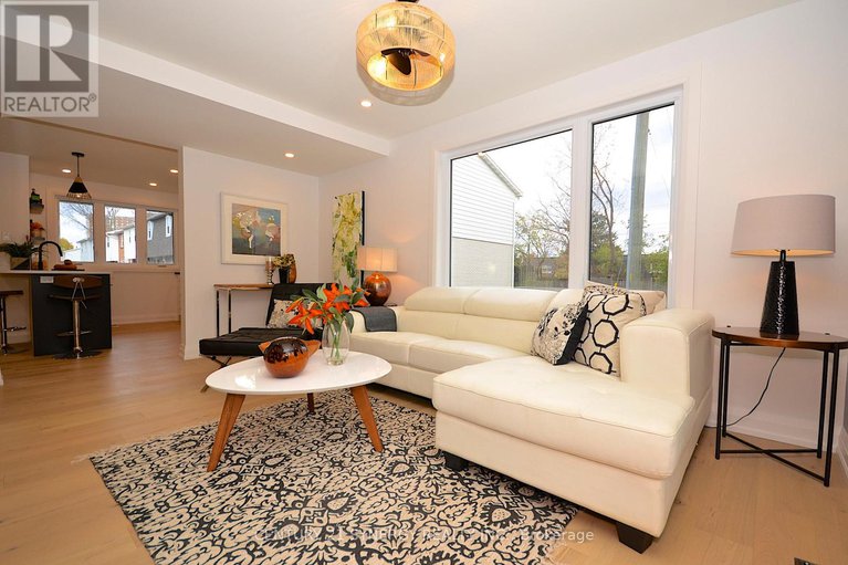 29092307/34-660-hochelaga-street/carson-meadows/ottawa/ontario/K1K2E9_17