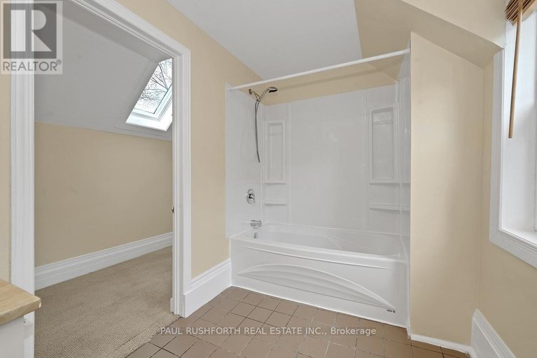 29653235/481-cambridge-street-s/west-centre-town/ottawa/ontario/K1S4H6_28