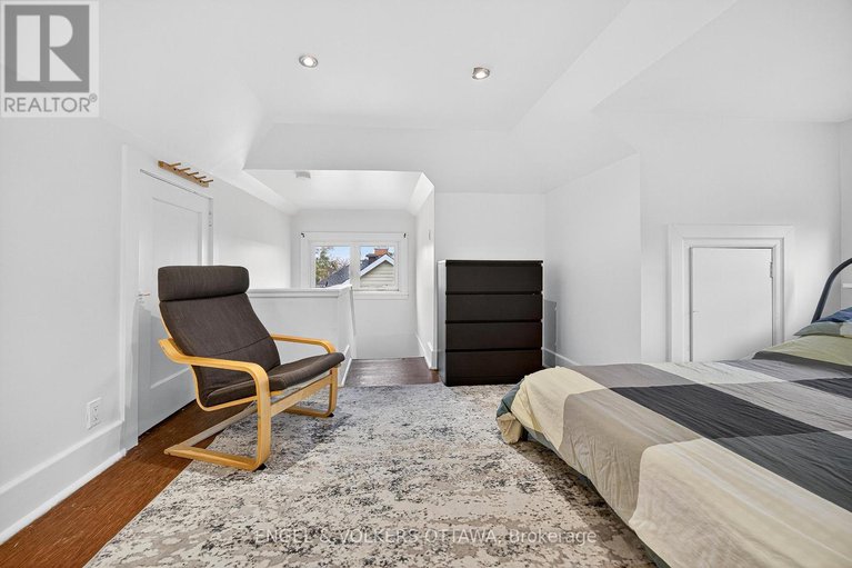 29118877/268-fairmont-avenue/civic-hospital/ottawa/ontario/K1Y1Y2_30