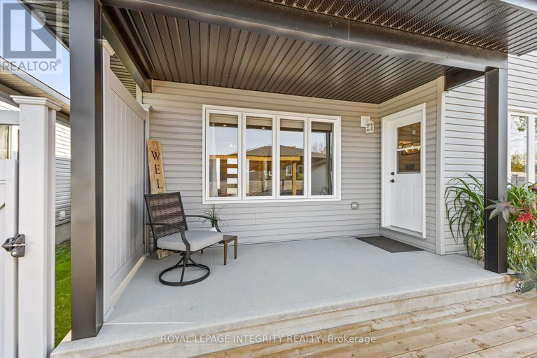 29001151/204-hybrid-street/embrun/russell/ontario/K0A1W0_25