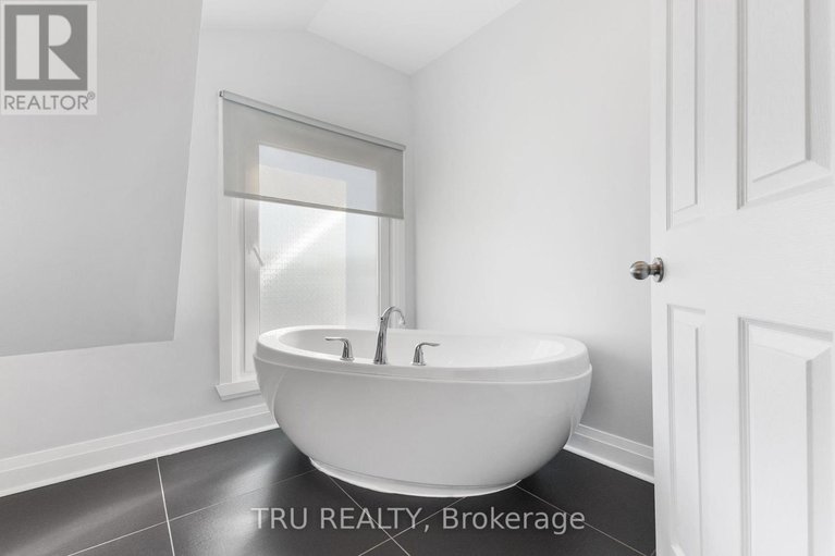 28944399/168-arthur-street/west-centre-town/ottawa/ontario/K1R7C4_31