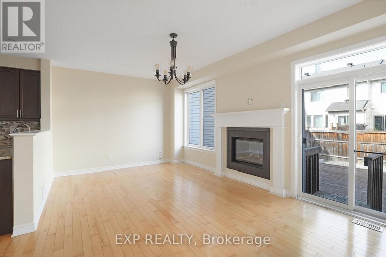 29098457/618-moorpark-avenue/emerald-meadowstrailwest/ottawa/ontario/K2M0B6_19