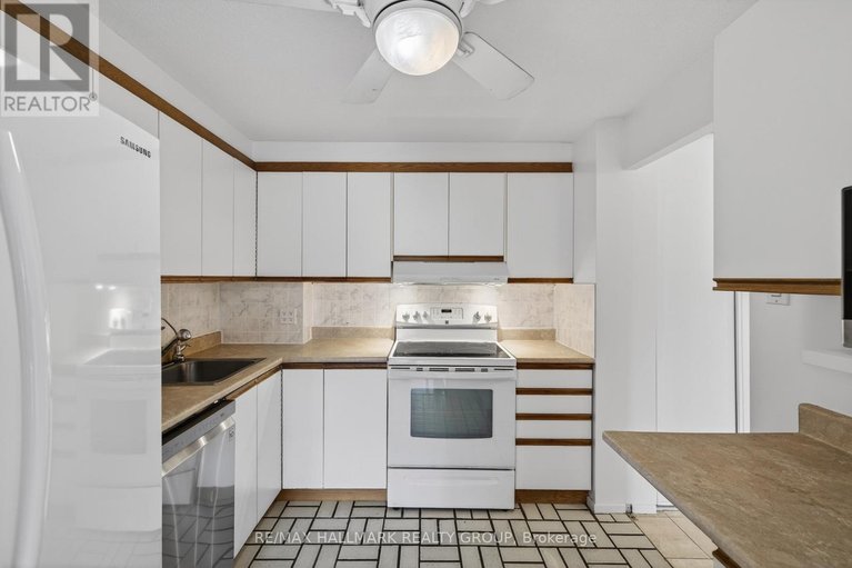 29653466/306-415-greenview-avenue/britannia/ottawa/ontario/K2B8G5_21