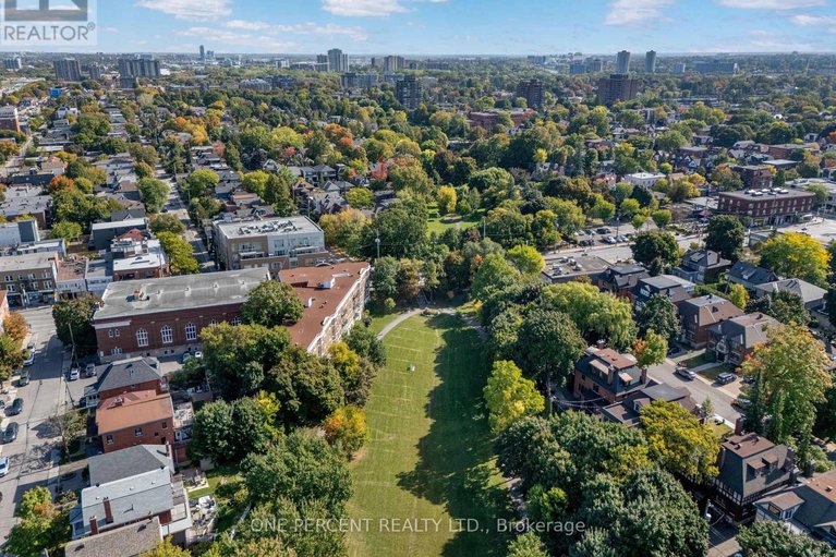 28911453/25-612-bank-street/glebe/ottawa/ontario/K1S3T6_37