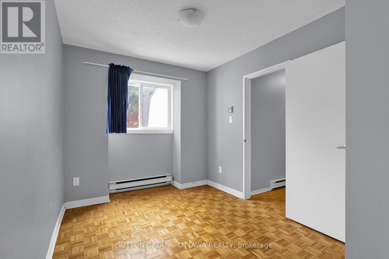 28421721/39j-1958-jasmine-crescent/beacon-hill-south/ottawa/ontario/K1J7W1_20