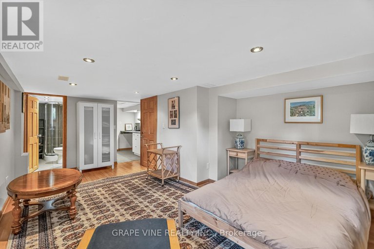 28768922/65-bristol-avenue/old-ottawa-southrideau-gardens/ottawa/ontario/K1S1P8_19