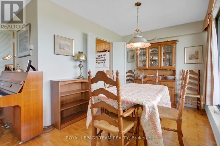 28811333/1808-1285-cahill-drive/south-keys/ottawa/ontario/K1V9A7_17