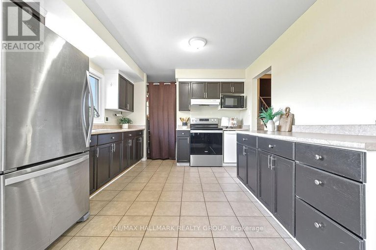 28880146/921-mill-ridge-road/mcnabbraeside-twps/mcnabbraeside/ontario/K7S3G8_8