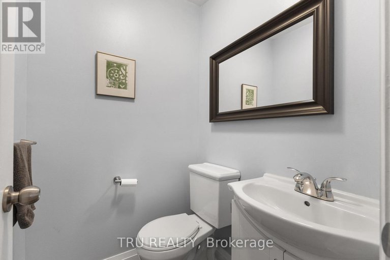 28944399/168-arthur-street/west-centre-town/ottawa/ontario/K1R7C4_15