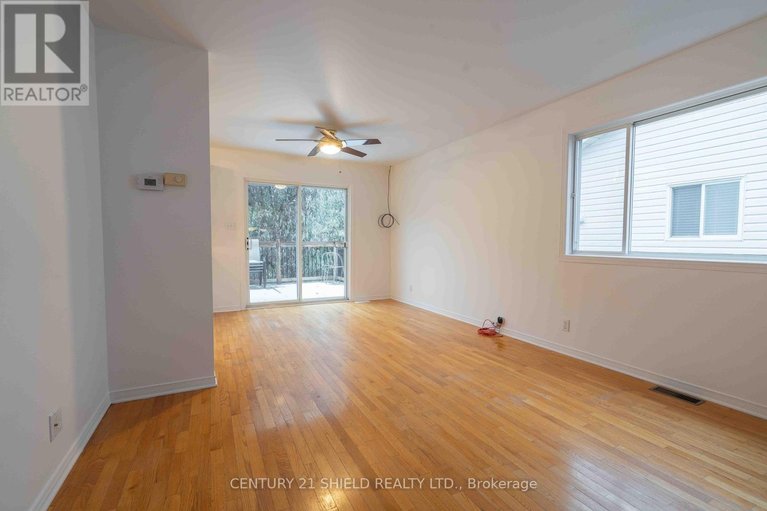 29049744/21255-mcnaughton-court-e/south-glengarry-lancaster-twp/south-glengarry/ontario/K0C1E0_6