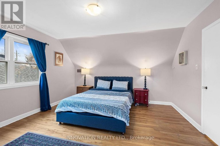 29116393/542-wolffdale-crescent/overbrookcastle-heights/ottawa/ontario/K1K1N5_23