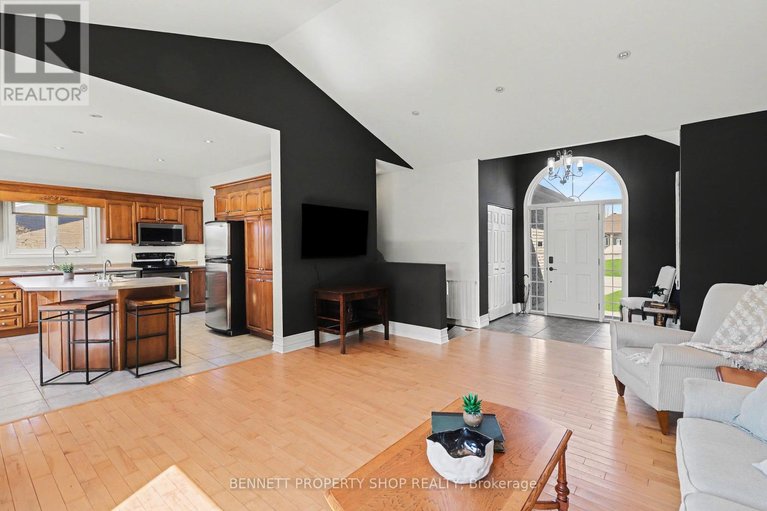 29681193/2030-kingsley-street/clarencerockland-twp/clarence-rockland/ontario/K0A1E0_6